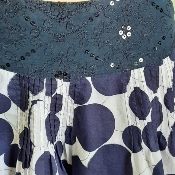Navy blue polkadots with embroidery and sequins skirt - Picture 7 of 7